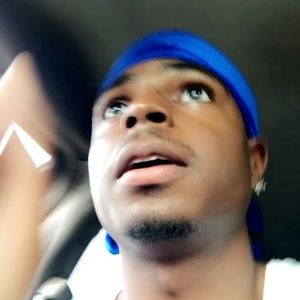 Meet your Posher, Paris